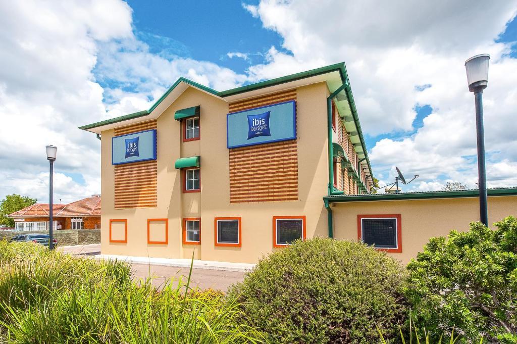 Ibis Budget - Casula Liverpool Exteriör bild
