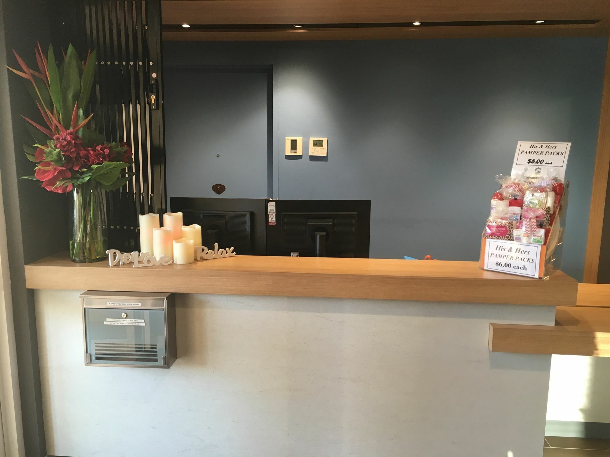 Ibis Budget - Casula Liverpool Exteriör bild