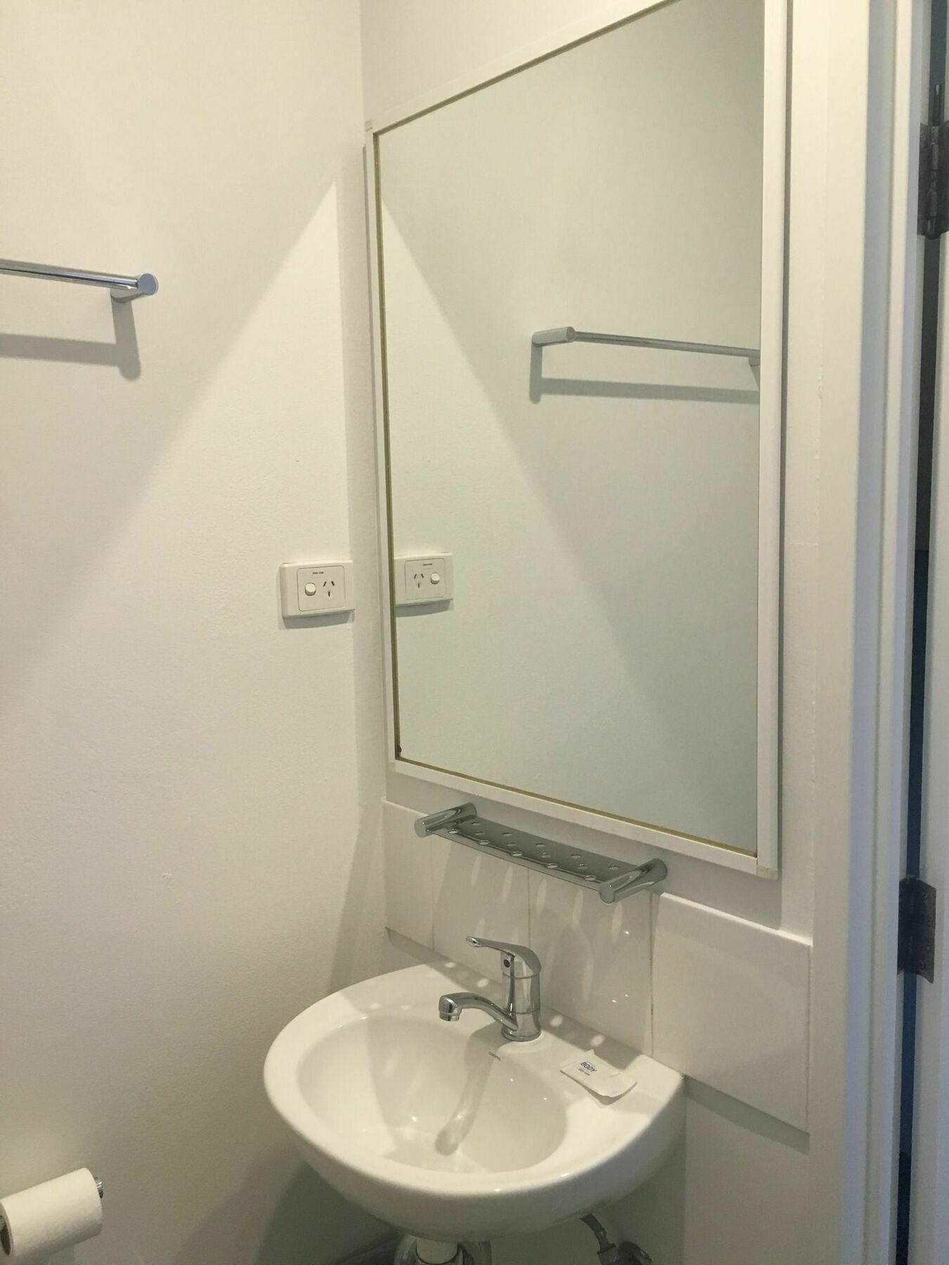 Ibis Budget - Casula Liverpool Exteriör bild