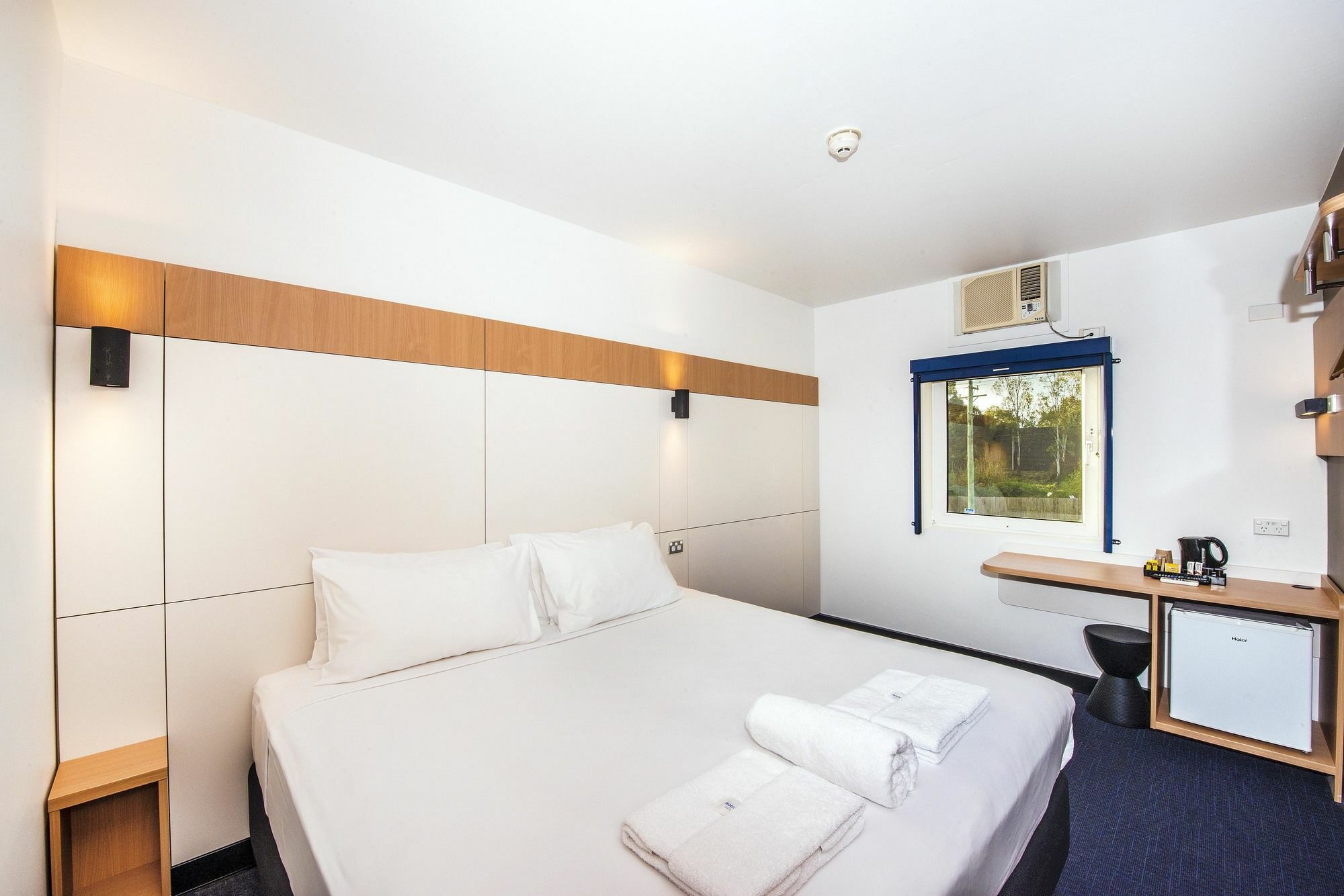 Ibis Budget - Casula Liverpool Exteriör bild